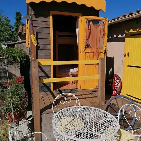 La Fee Viviane Et Michel L'enchanteur Bed & Breakfast
