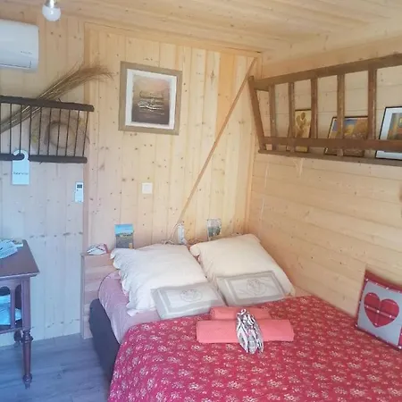 La Fee Viviane Et Michel L'enchanteur Bed & Breakfast *