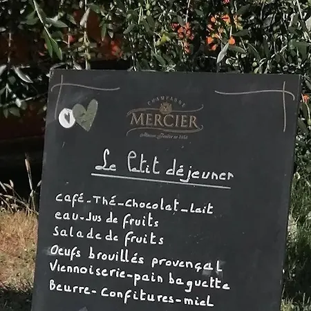 Bed & Breakfast La Fee Viviane Et Michel L'enchanteur *